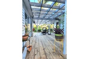 2898 Weeks Avenue, Naples, FL 34112 Sold 04/23/25