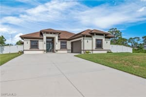 101 Clyde Avenue, Lehigh Acres, FL 33971 Sold 06/12/25