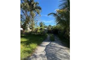 2593 Holly Avenue, Naples, FL 34112 - MLS#225027914