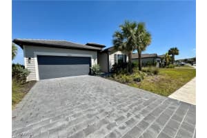 13846 Pine Lodge Ln, Fort Myers