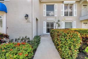 893 Gulf Pavilion Drive, Naples, FL 34108 Sold 05/27/25