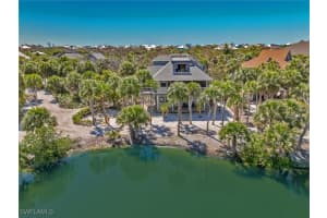 4492 Hammock Court, Upper Captiva, FL 33924 Sold 05/15/25