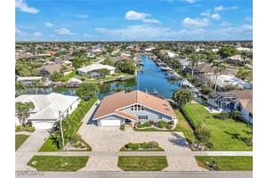 1709 Wavecrest Court, Marco Island, FL 34145 - MLS#225028094