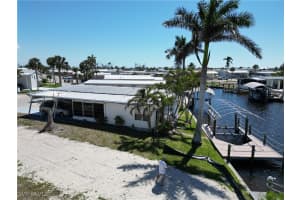 17650 Peppard Drive, Fort Myers Beach, FL 33931 Sold 05/05/25