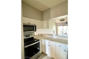 950 Hancock Creek South Boulevard, Cape Coral, FL 33909 - MLS#225028157