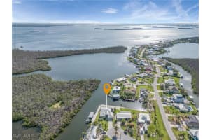 2810 Teal Court, St James City, FL 33956 Sold 09/30/25