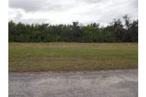 8 Copsia Way, Placida, FL 33946 Sold 04/08/25