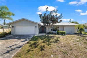 27617 Los Amigos Lane, Bonita Springs, FL 34135 Sold 08/06/25