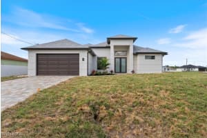 3806 4th St Sw, Lehigh Acres