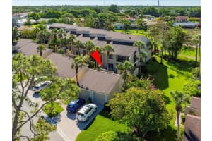 5432 Fox Hollow Drive, Naples, FL 34104 Sold 05/20/25