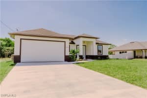 3813 2ND Street, Lehigh Acres, FL 33976 Sold 07/28/25