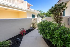4960 Deerfield Way, Naples, FL 34110 - MLS#225028453