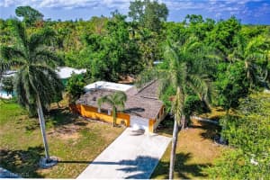 4639 Siesta Circle, Fort Myers, FL 33901 Sold 04/30/25