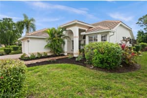 25040 Bay Cedar Dr, Bonita Springs