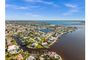 1600 Edith Esplanade, Cape Coral, FL 33904 - MLS#225028582