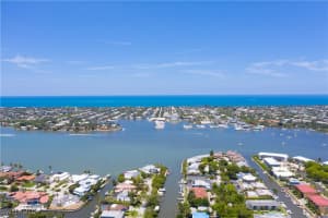 1549 Sandpiper St 65, Naples