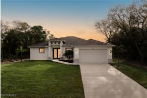 502 Thompson Ave, Lehigh Acres