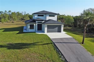 4475 66th Ave Ne, Naples