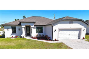 411 19th Terrace, Cape Coral, FL 33991 - MLS#225028676