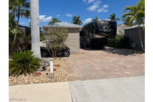 10317 Fire Flag Trail, Fort Myers, FL 33905 - MLS#225028697