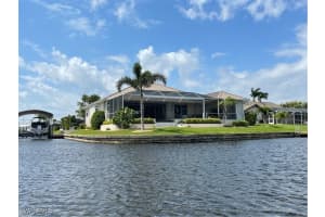 1735 41st Street, Cape Coral, FL 33904 Sold 04/29/25