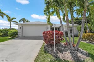 934 Charlemagne Boulevard, Naples, FL 34112 Sold 06/25/25