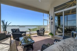 269 Vintage Bay Drive, Marco Island, FL 34145 Sold 07/30/25