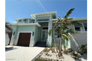 581 Hernando Drive, Marco Island, FL 34145 Sold 06/26/25