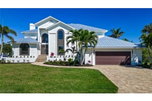 5615 Natoma Drive, Fort Myers, FL 33919 Sold 05/05/25