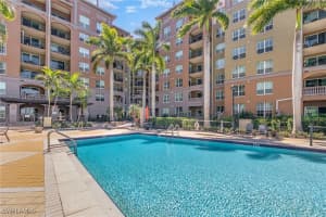2825 Palm Beach Blvd 205, Fort Myers