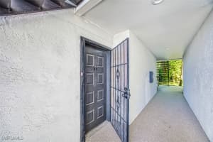 14820 Summerlin Woods Drive, Fort Myers, FL 33919 - MLS#225028943