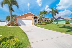 2718 9th Place, Cape Coral, FL 33914 - MLS#225028960