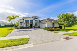 14617 Regatta Ln, Naples