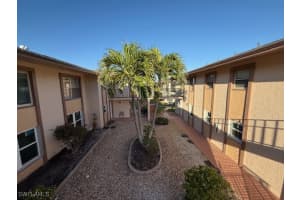 16881 Davis Rd 723, Fort Myers