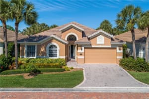 2272 Island Cove Cir, Naples