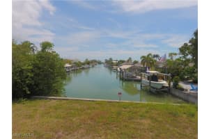 147 Capri Boulevard, Naples, FL 34113 - MLS#225029061
