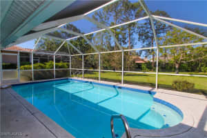 333 Wentworth Ct, Naples