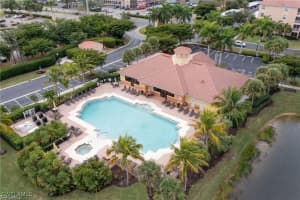 8261 Pathfinder Loop 718, Fort Myers