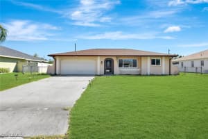 232 34th Street, Cape Coral, FL 33914 Sold 04/30/25