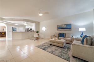 3042 Driftwood Way 4805, Naples