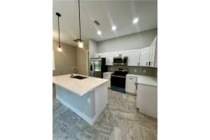 3906 10th Street, Lehigh Acres, FL 33972 - MLS#225029221