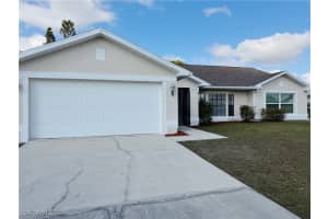 906 11th Court, Cape Coral, FL 33991 Sold 08/18/25