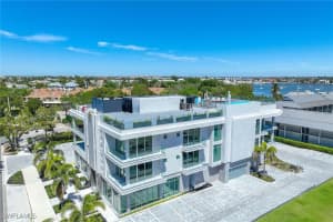 1165 8th Street, Naples, FL 34102 - MLS#225029380