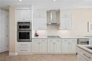 1069 Bald Eagle Drive, Marco Island, FL 34145 Sold 04/29/25
