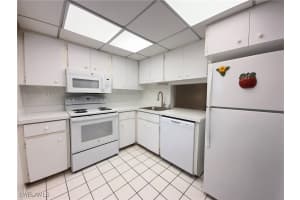 1828 Pine Valley Drive, Fort Myers, FL 33907 - MLS#225029436