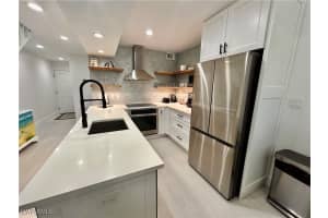 2122 Gulf Beach Villas, Captiva, FL 33924 - MLS#225029470