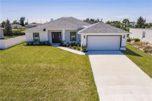 28 20th Street, Cape Coral, FL 33993 Sold 07/30/25