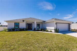 28 20th Street, Cape Coral, FL 33993 Sold 07/30/25