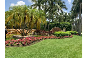 2817 Tiburon Blvd E 101, Naples, FL 34109 - MLS#225029504