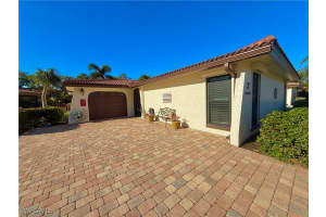27950 Village Dr, Bonita Springs